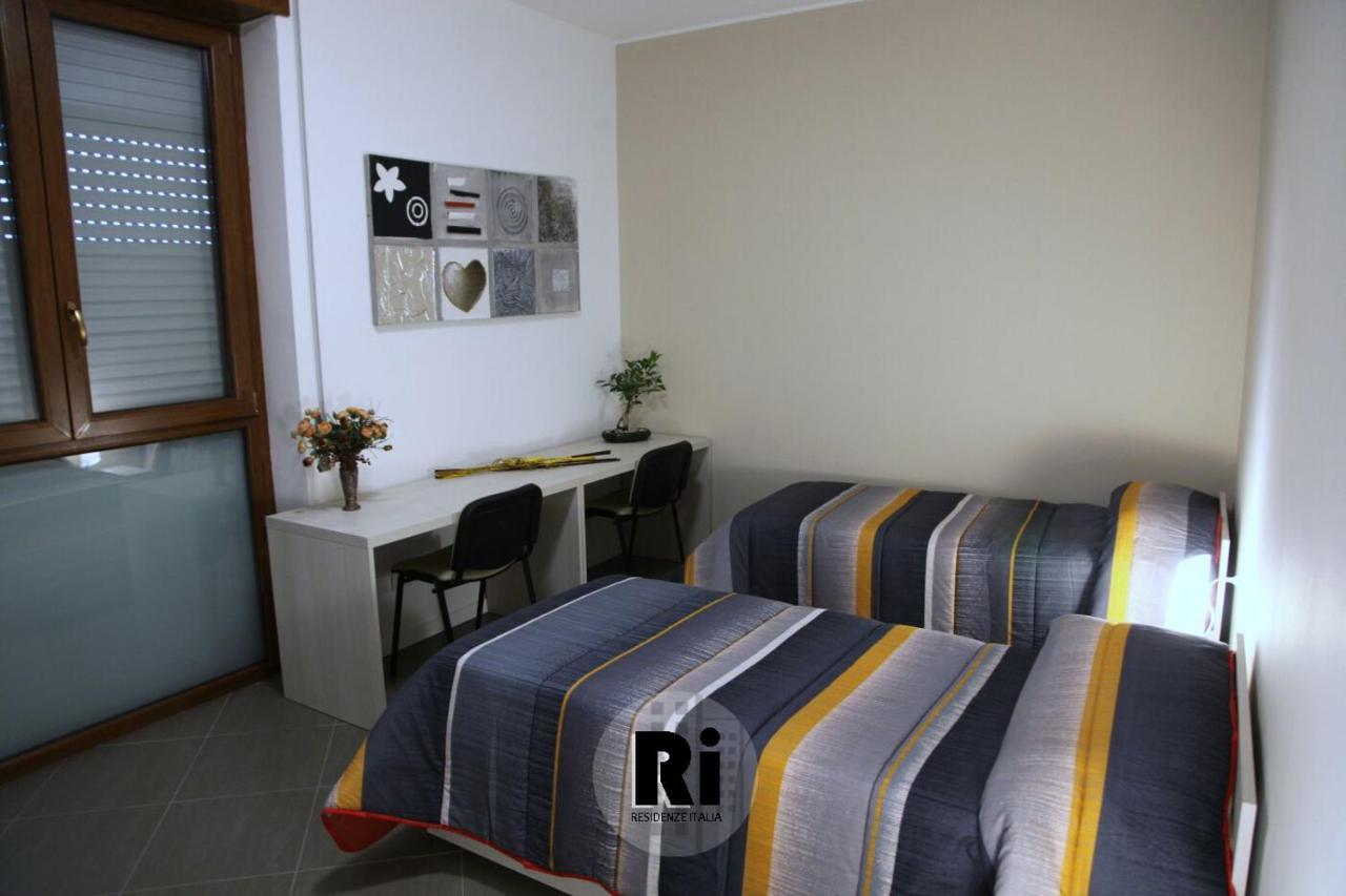Aparthotel Residenze Italia Sesto San Giovanni Exterior foto